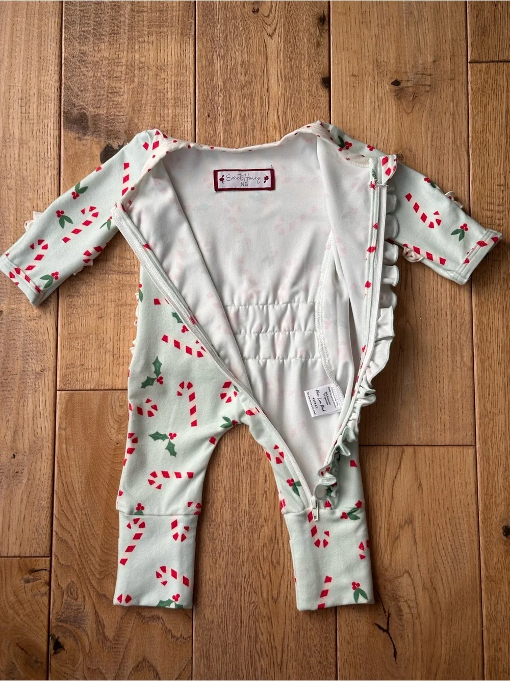 SweetHoney Candy Cane Ruffle Layette size Newborn